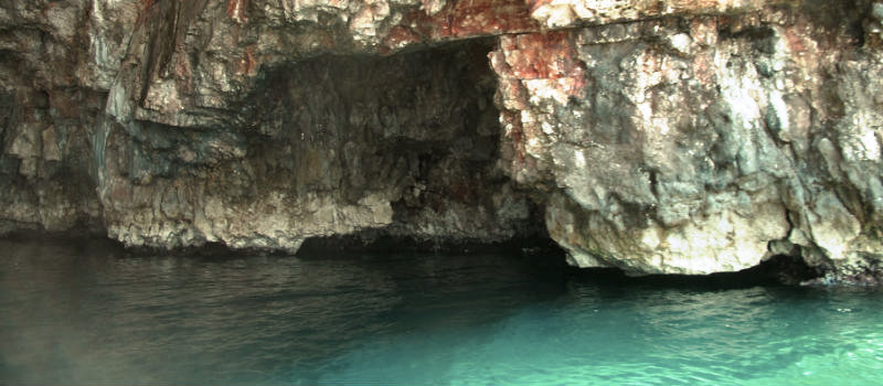 blue cave e green cave 5