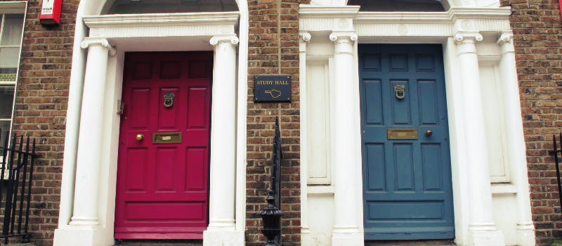 portas coloridas de Dublin