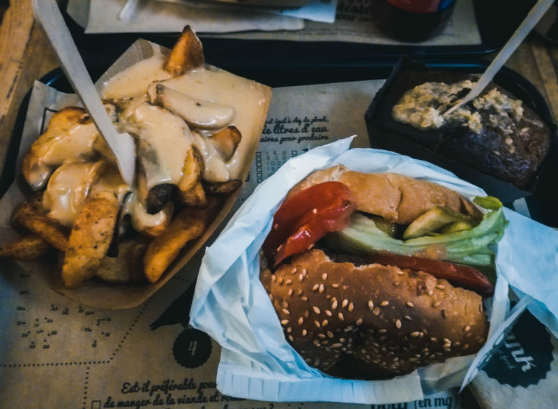 restaurante em Paris - hank burger