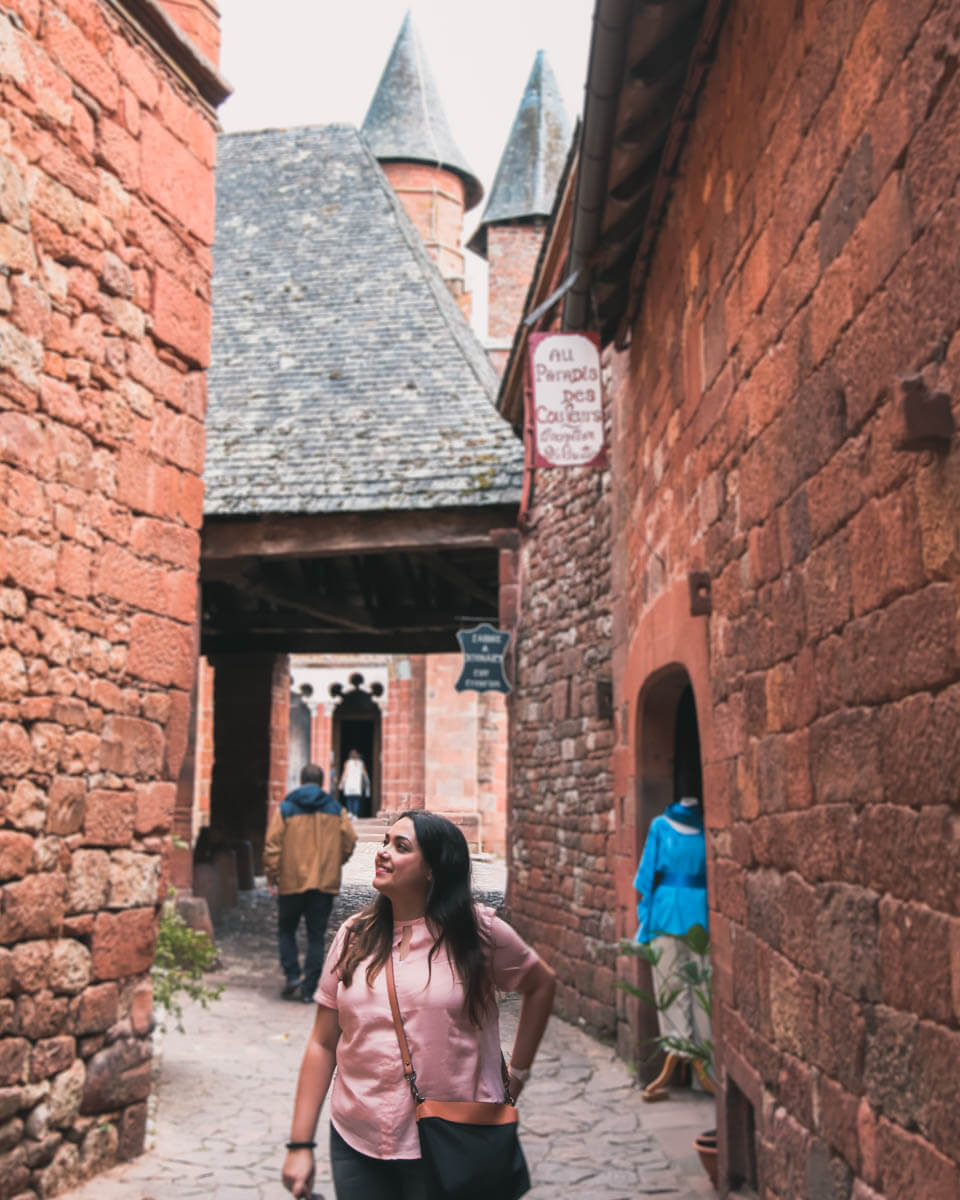 Collonges-la-Rouge-pessoa