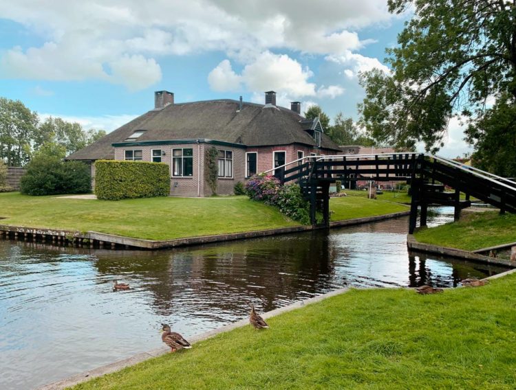 10 pontos turísticos na Holanda imperdíveis