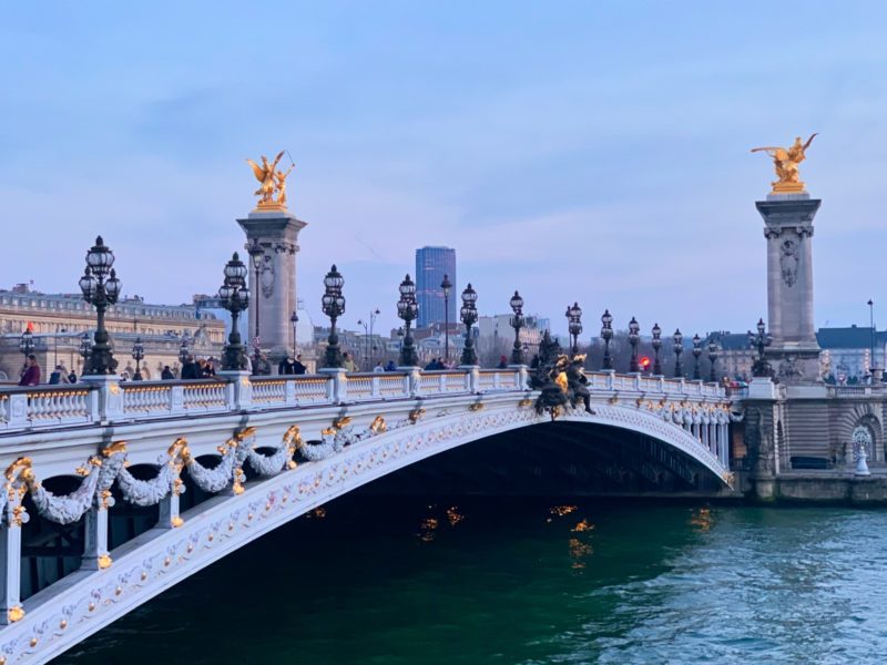 onde estudar francês em Paris pont alexandre