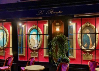 Le Procope restaurante mais antigo de Paris